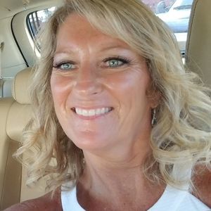 Meet your Posher, Jeanne